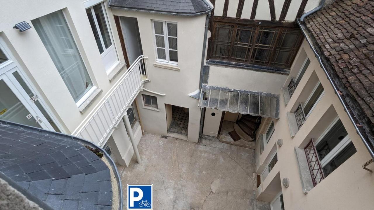 3 Appartements Premium Au Pied De La Cathedrale - Hypercentre サンス エクステリア 写真