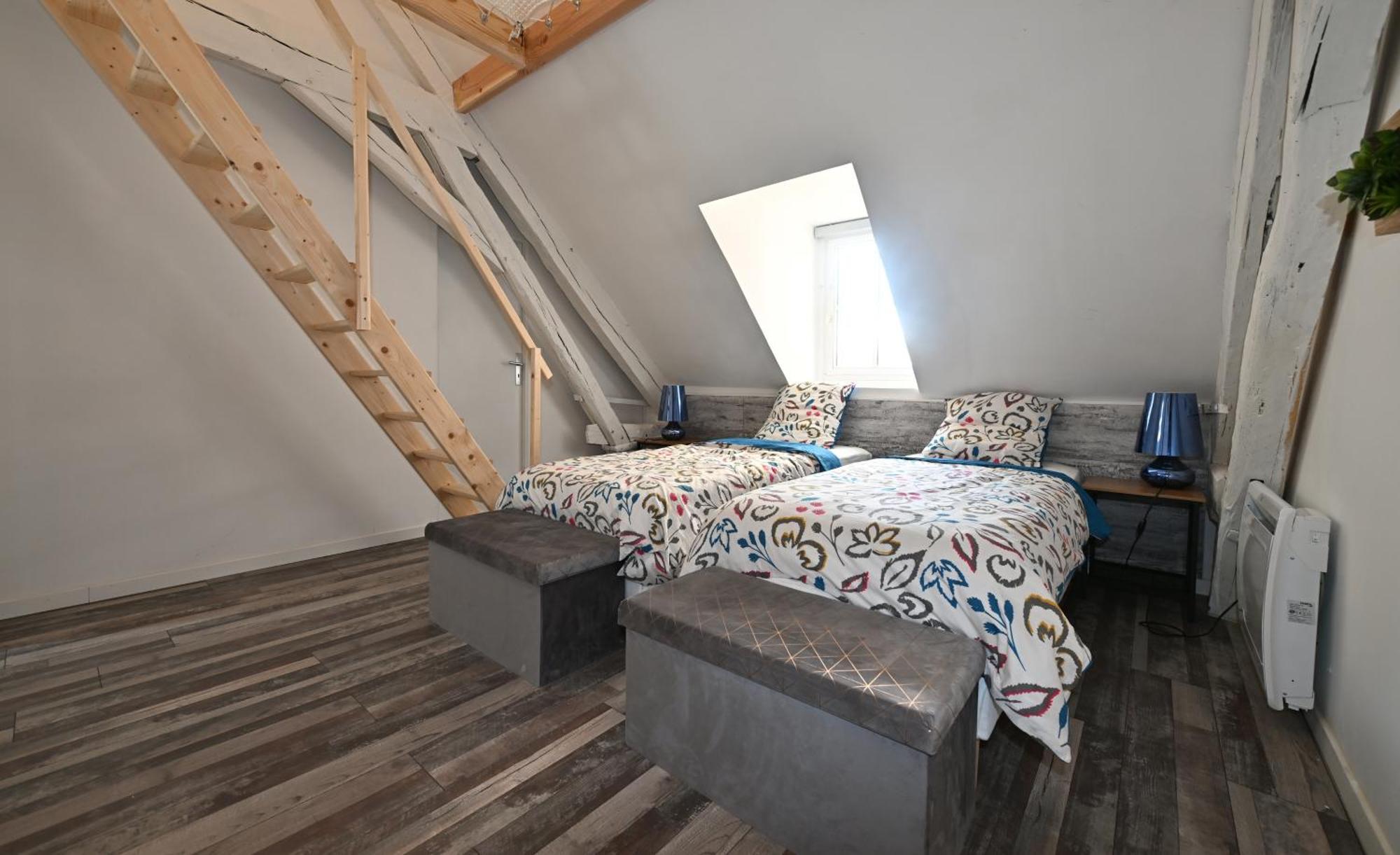 3 Appartements Premium Au Pied De La Cathedrale - Hypercentre サンス エクステリア 写真