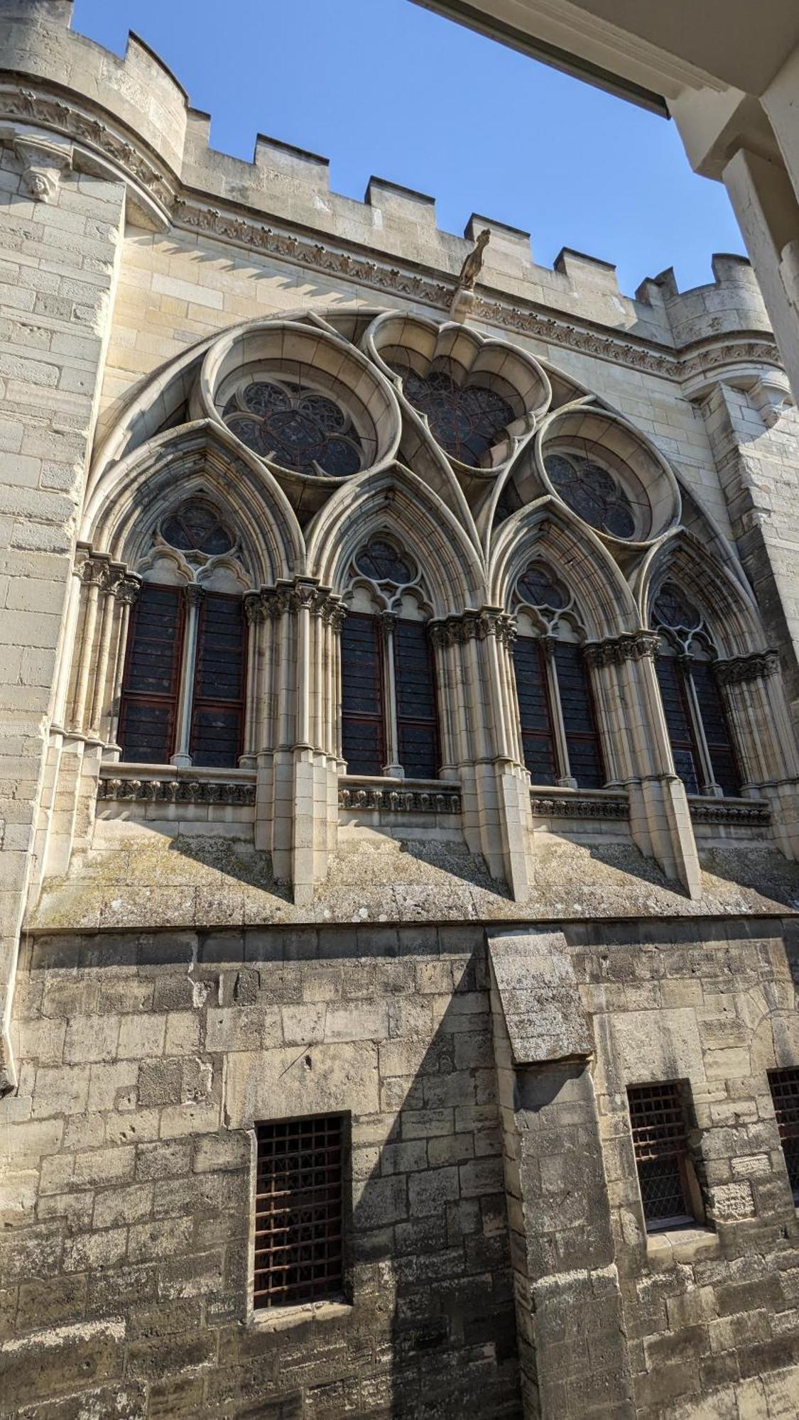 3 Appartements Premium Au Pied De La Cathedrale - Hypercentre サンス 部屋 写真
